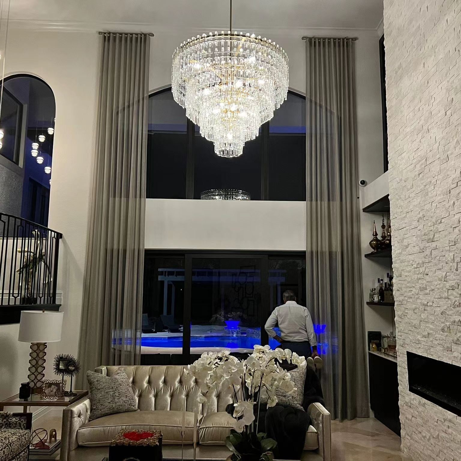 Marignan Tiered Round Chandelier 60"