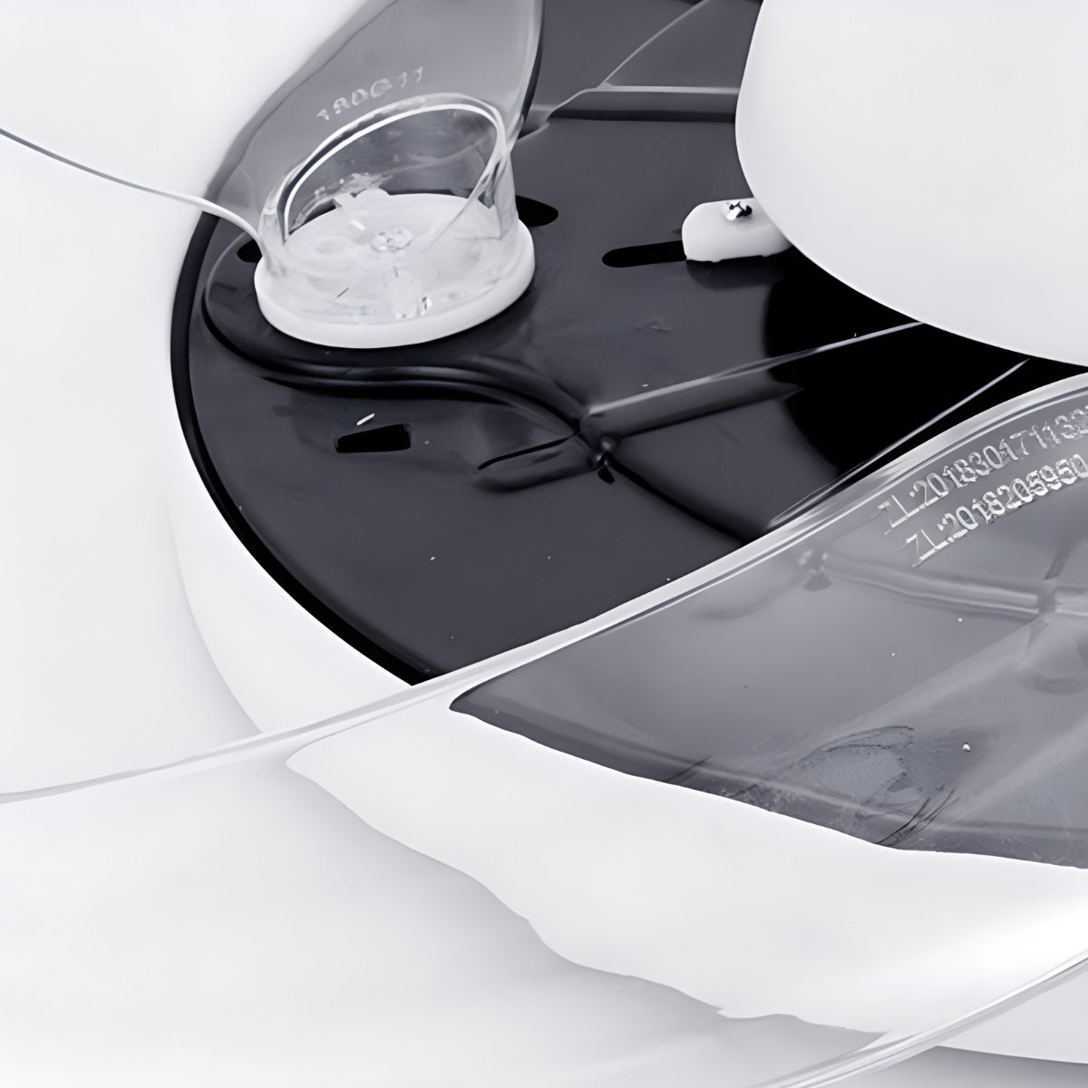 Eloer Remote Minimalist Hugger Ceiling Fan Light
