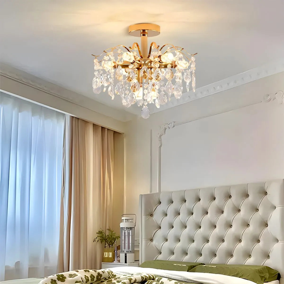 Eloer French Vintage Crystal Ceiling Chandelier