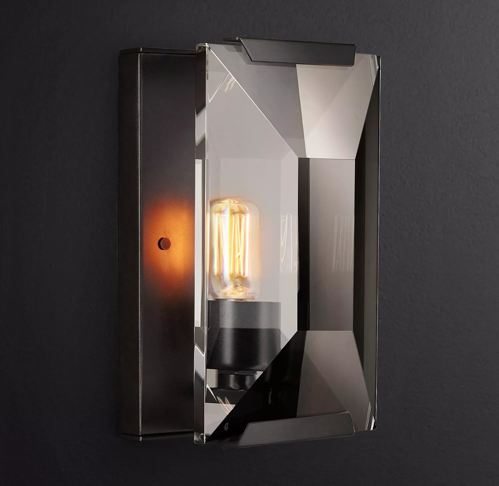 Harlow Crystal Sconce-konalight