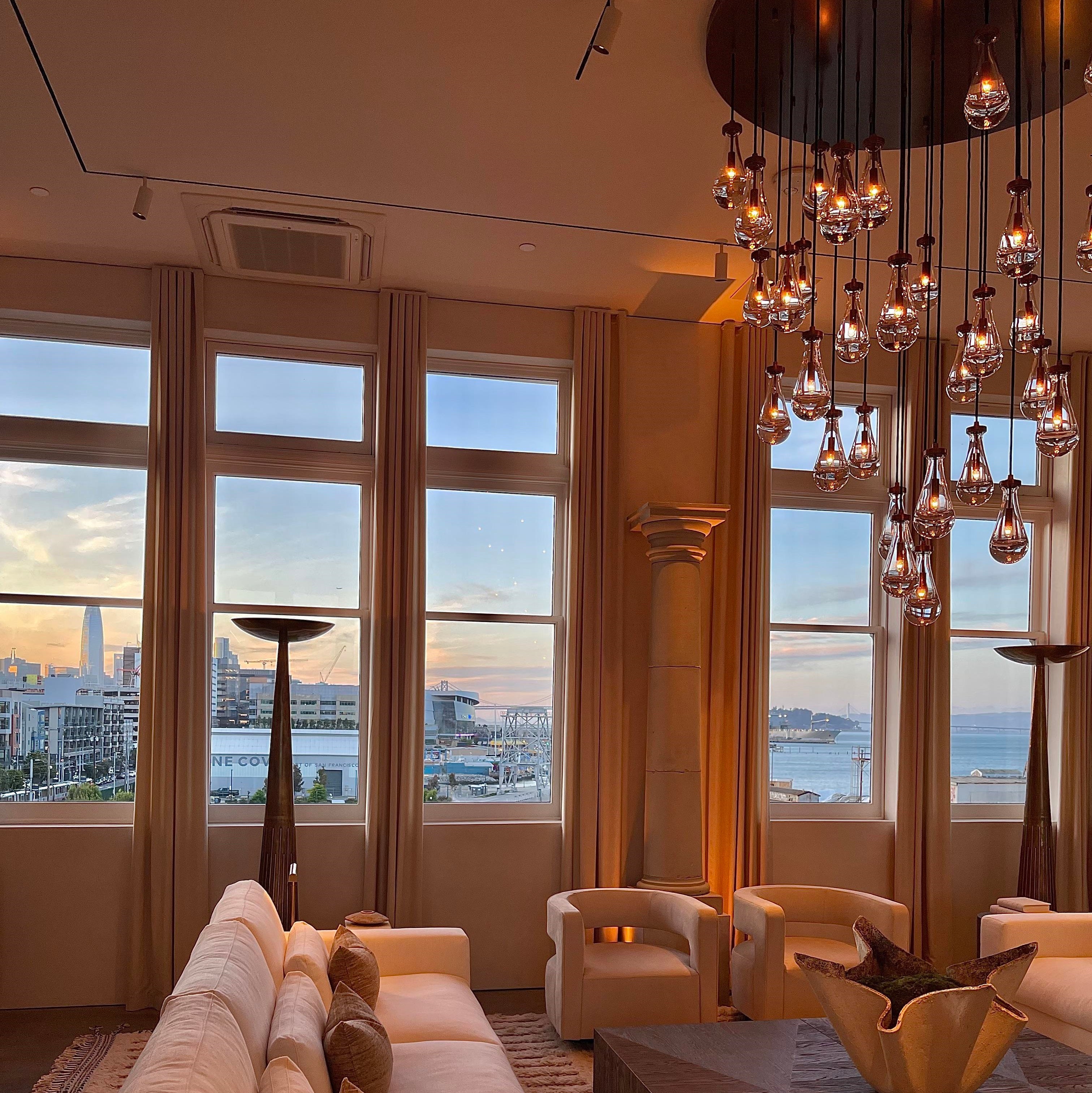 Raindrop Round Chandelier 47"