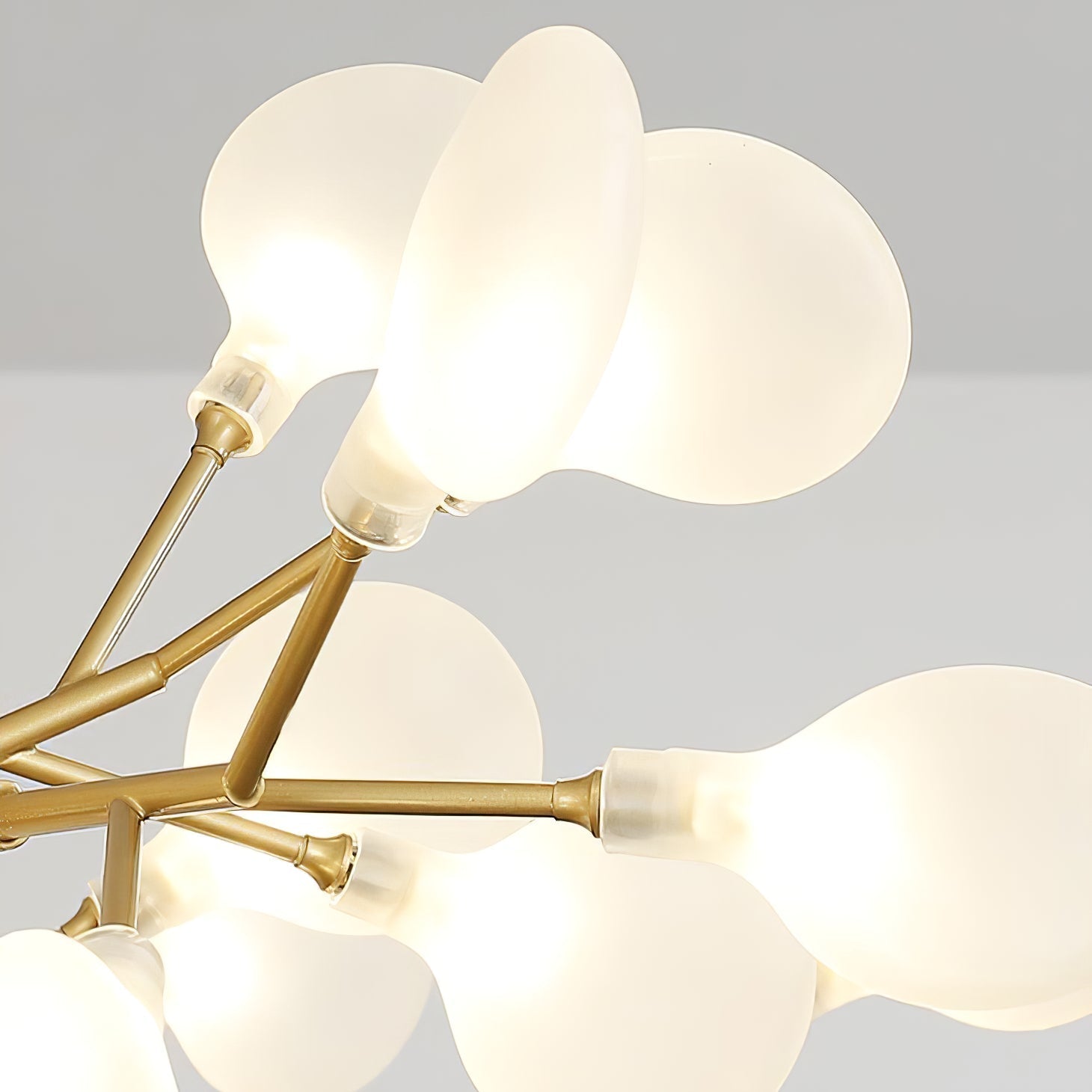 Eloer Firefly Sputnik LED Chandelier for Bedroom