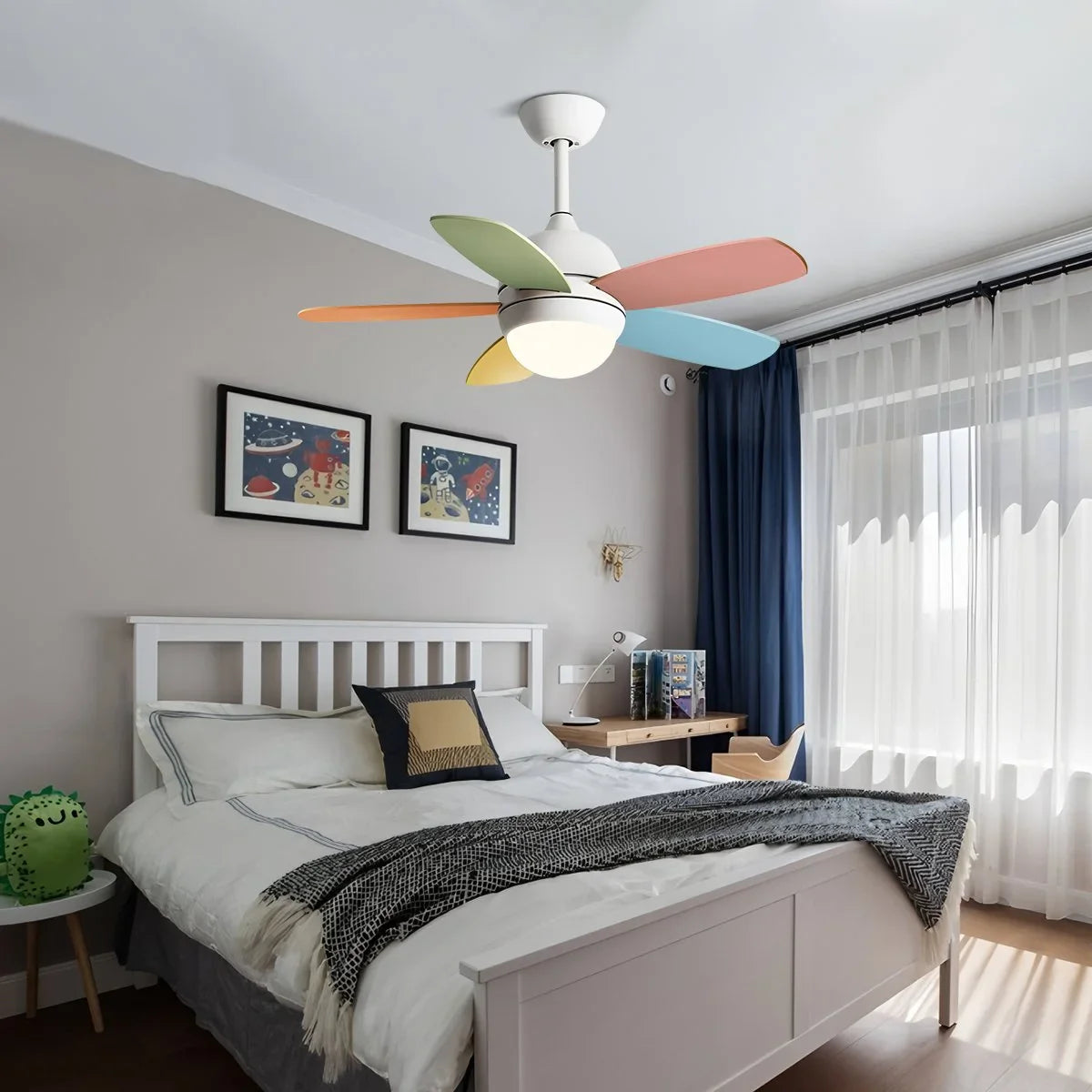 Eloer Nordic Colorful Leaf Ceiling Fan Light