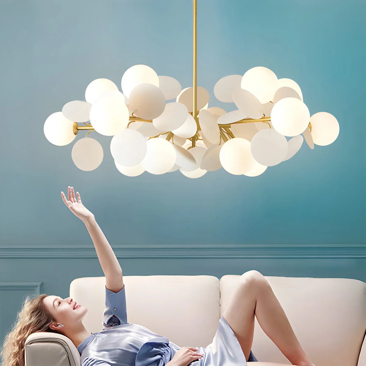 Eloer Colorful Flash Modern Chandelier for Bedroom