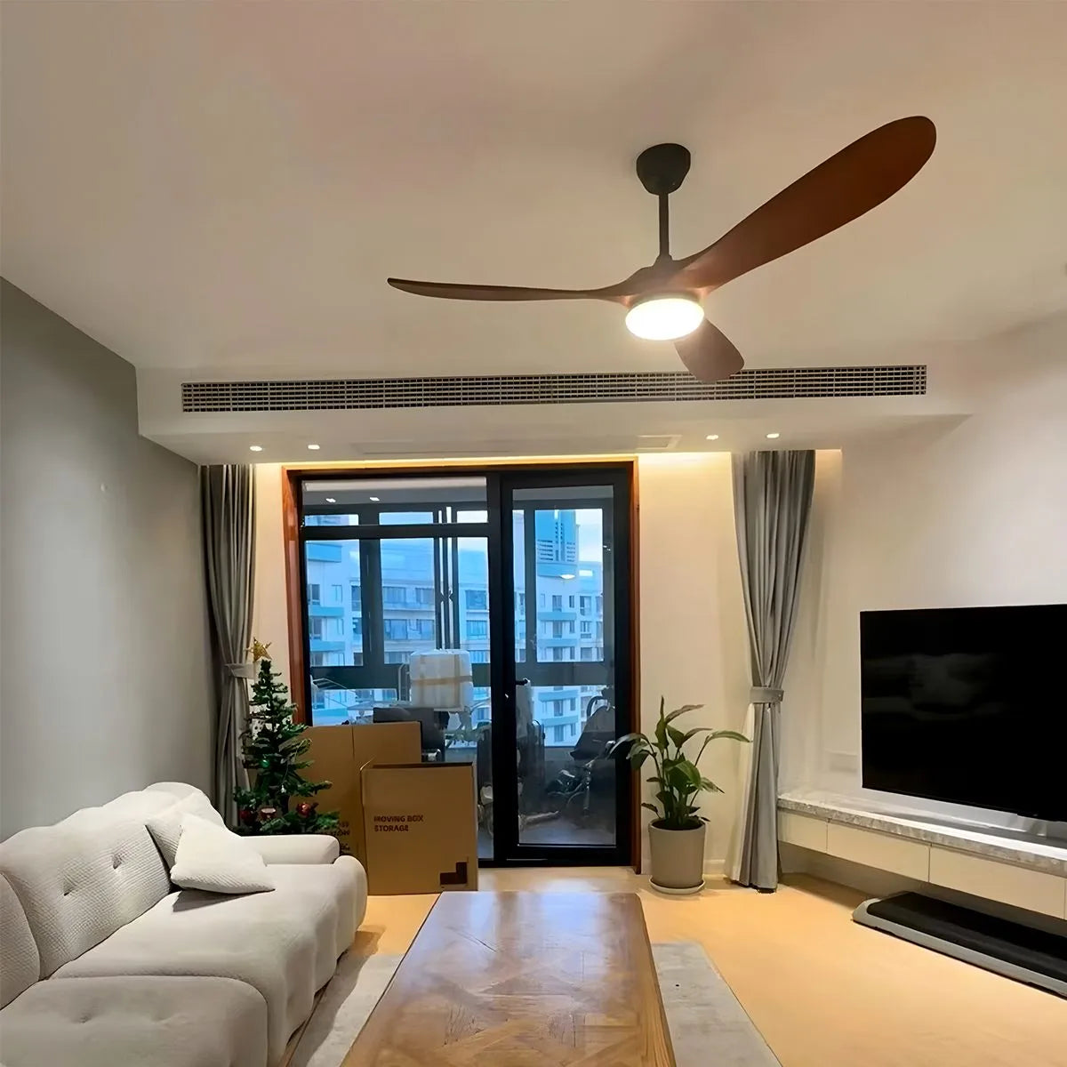Eloer Nordic Solid Wood Ceiling Fan with Light