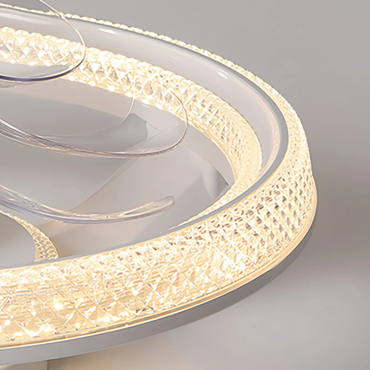 Eloer Creative Circular LED Ceiling Fan Light